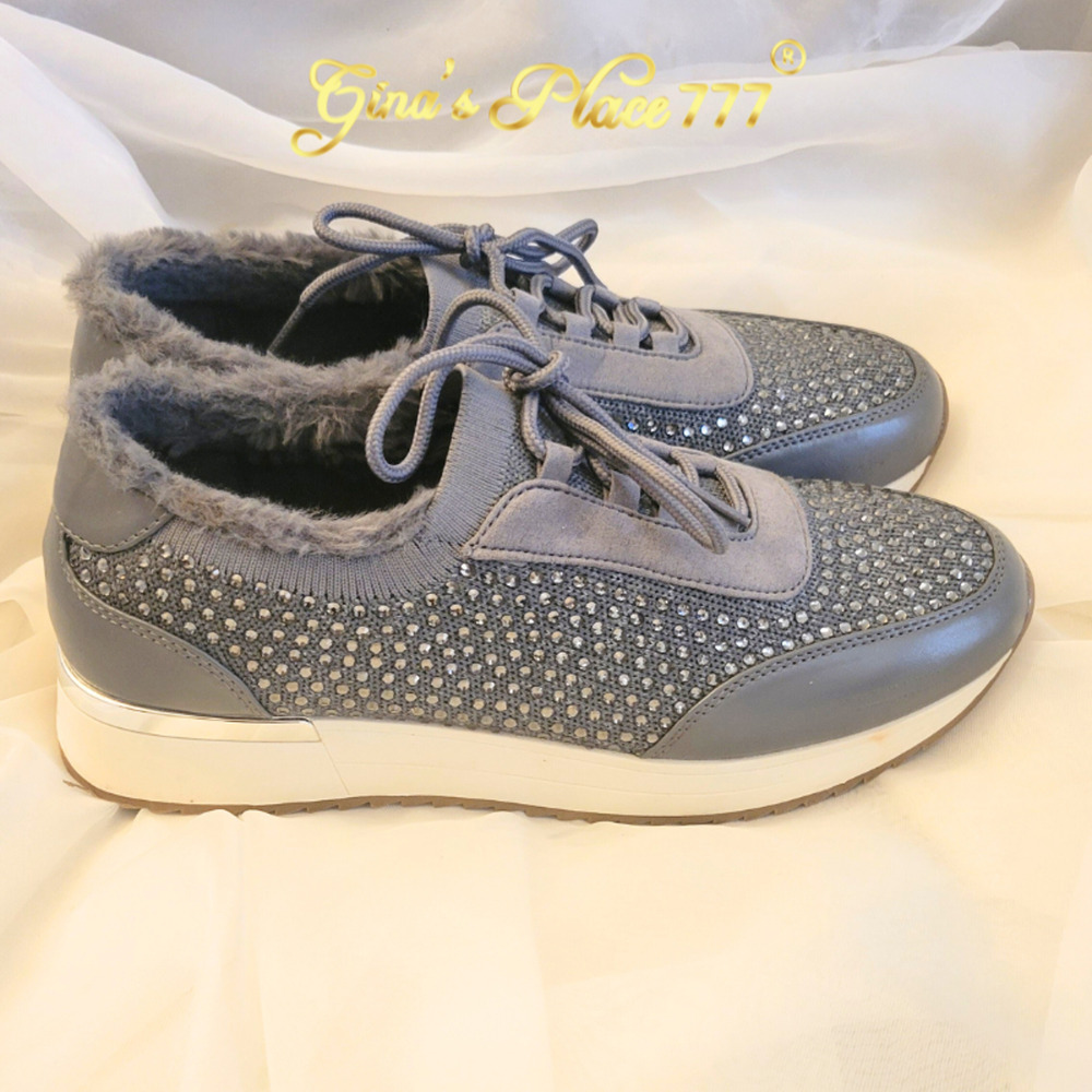 Kenneth Cole Reaction Cari Cozy Faux Fur Jewel Jogger Sneaker Gray Size 9 - Picture 2 of 15